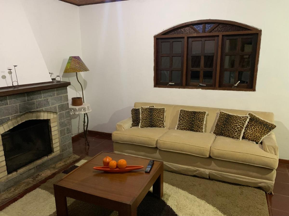 Casa de férias Chale Da Meg Campos do Jordão
